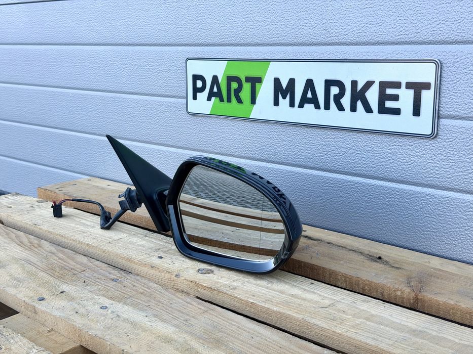 Дясно огледало AUDI A6 C7 4G