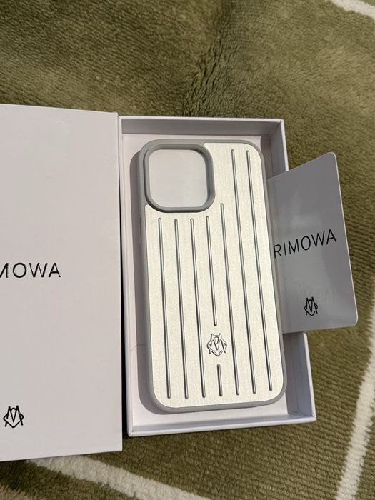 Чехол Rimowa на iPhone 14 Pro Max