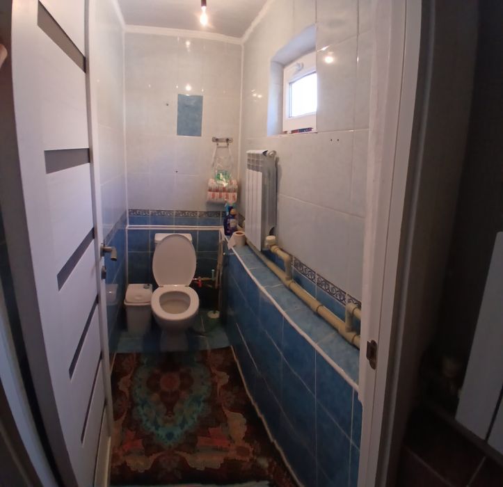 Продам дом + две времянки