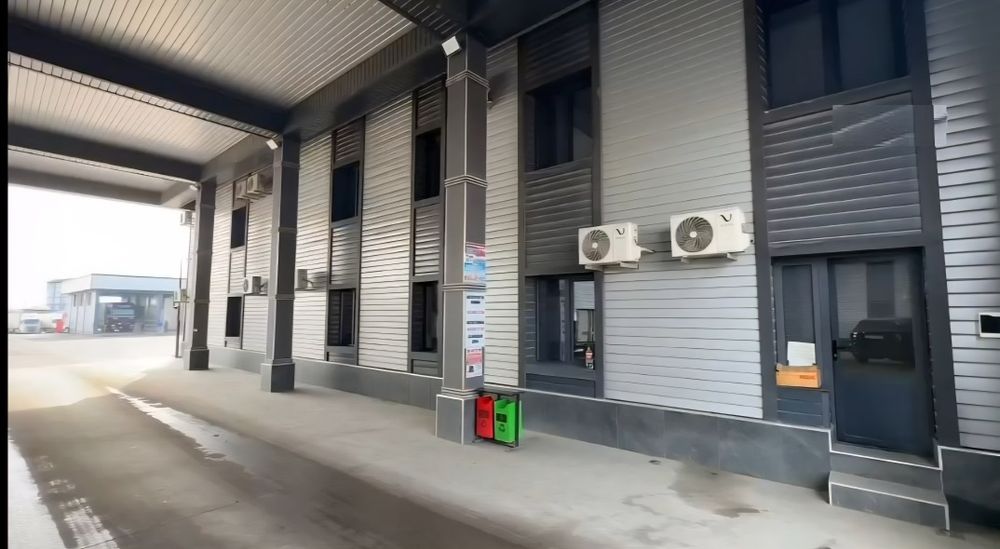 Продаётся действуешая авто база в Бектемирском районе!!!