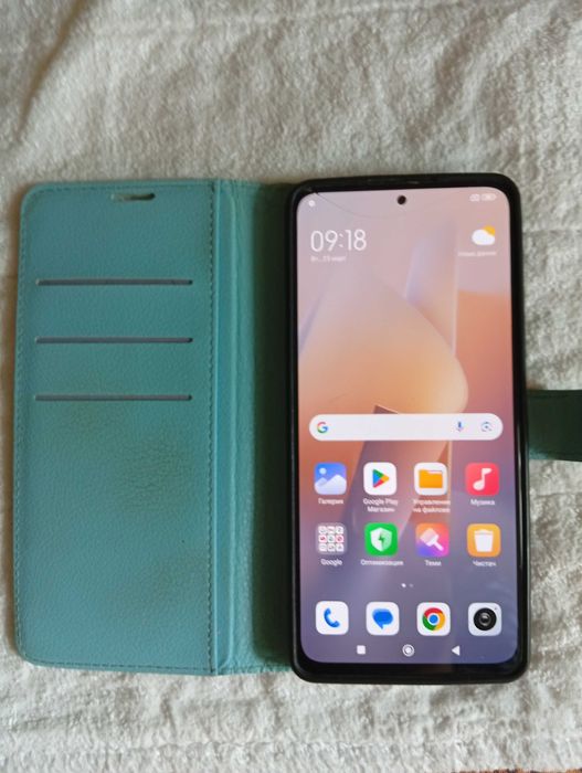 Продавам Xiaomi Redmi Note 11 pro 5g