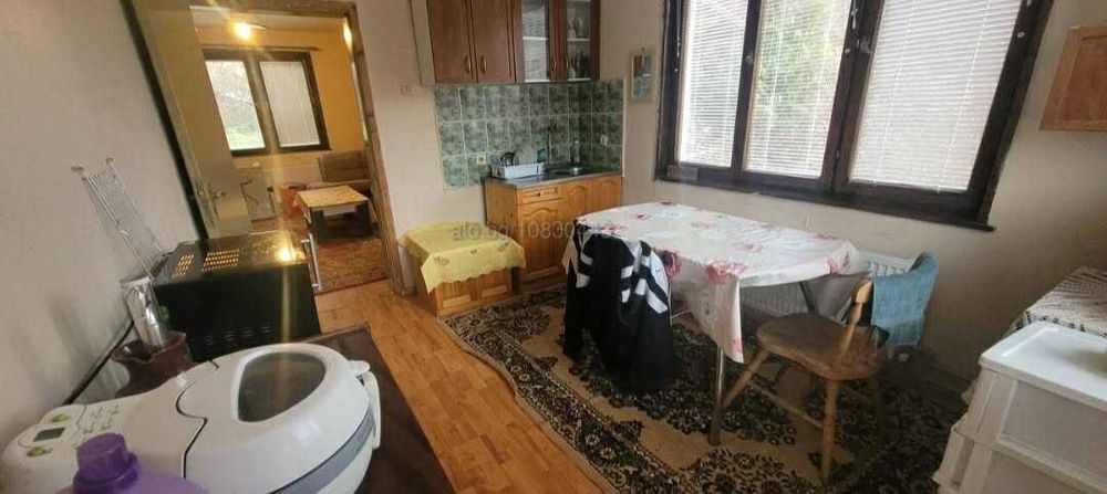 Продава се къща в с. Сирищник, община Ковачевци, област Перник – 68 000 €