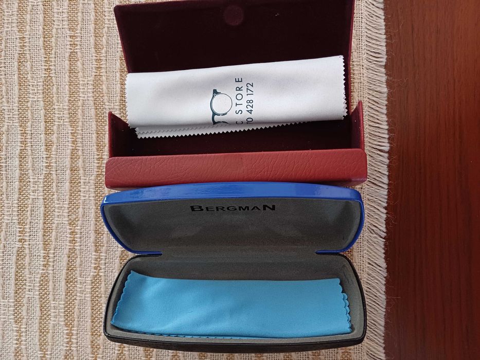 Set 2 cutii + 2 rame ochelari firma + bonus