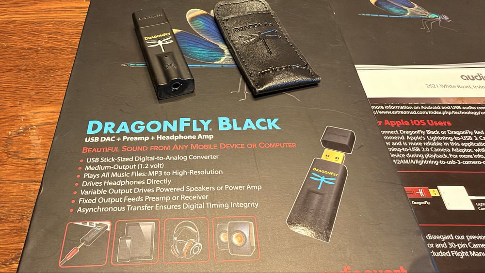 DAC / Amplificator căști AudioQuest DragonFly Black v1.5 – Pachet Complet la Cutie