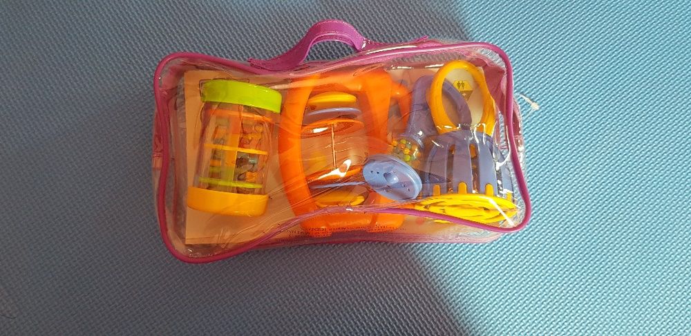 Vand set jucarii muzicale pt bebelusi