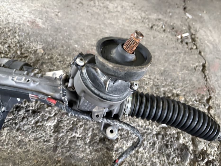 Vw EOS 2.0 tfsi 2008 година Кормилна Рейка