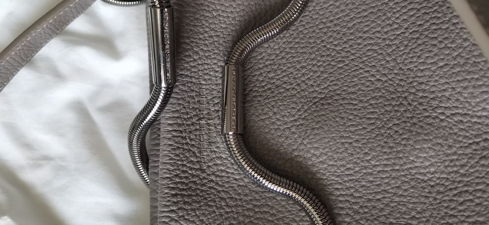 Кожена чанта Порше дизайн (Porsche design)