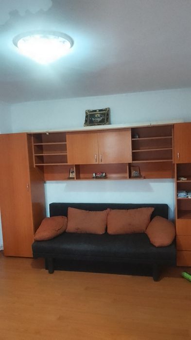 Închiriez apartament o cameră