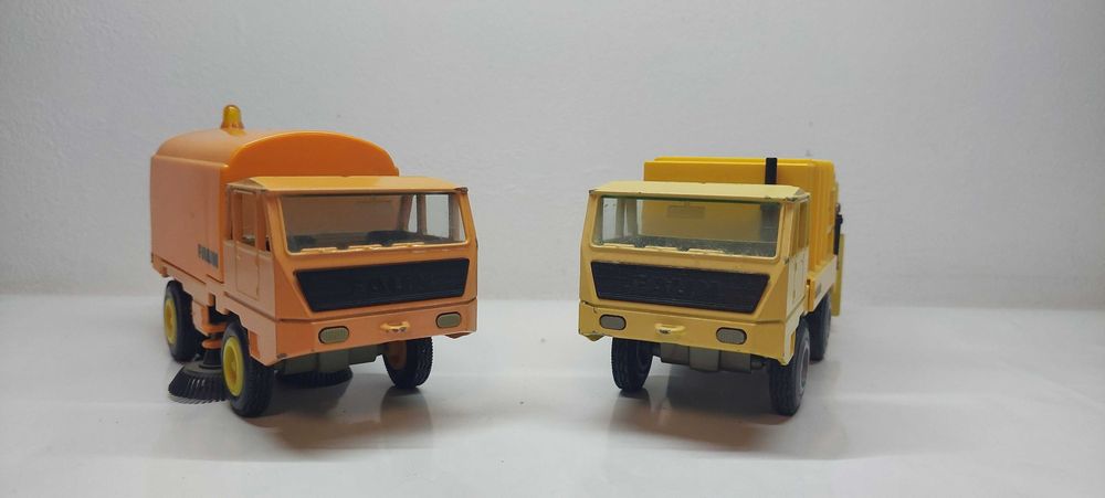 Machete auto utilitare ambulanta pompieri politie si comerciale