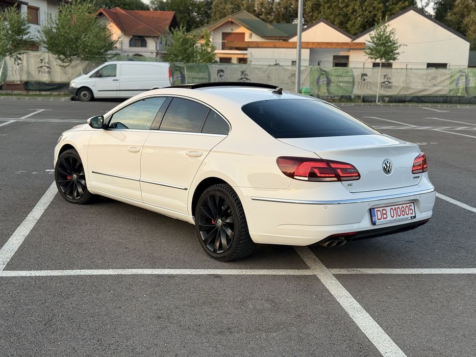 Volkwagen Passat Cc 5 locuri
