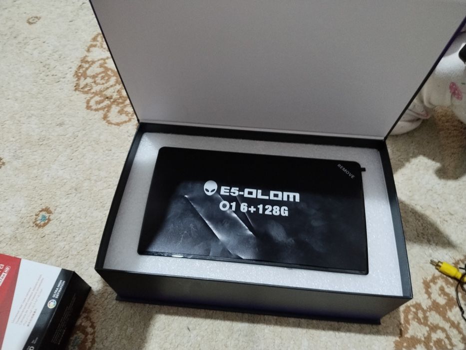 Планшет на ауди а6 с4 ге