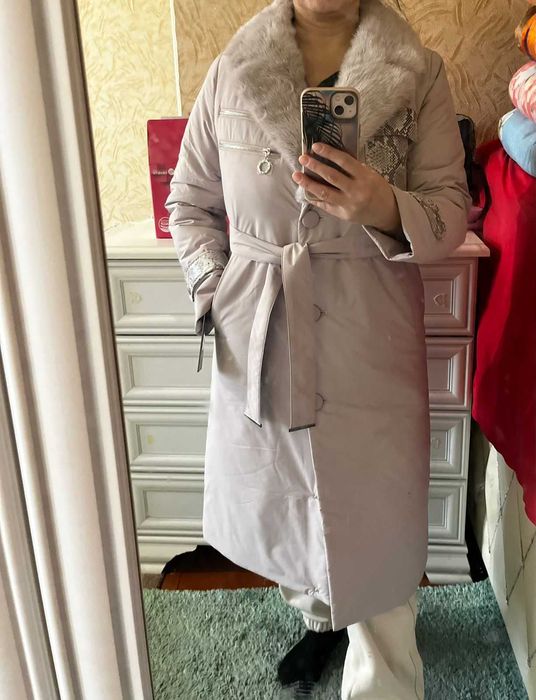 Продам новую зимнюю женскую куртку с этикеткой