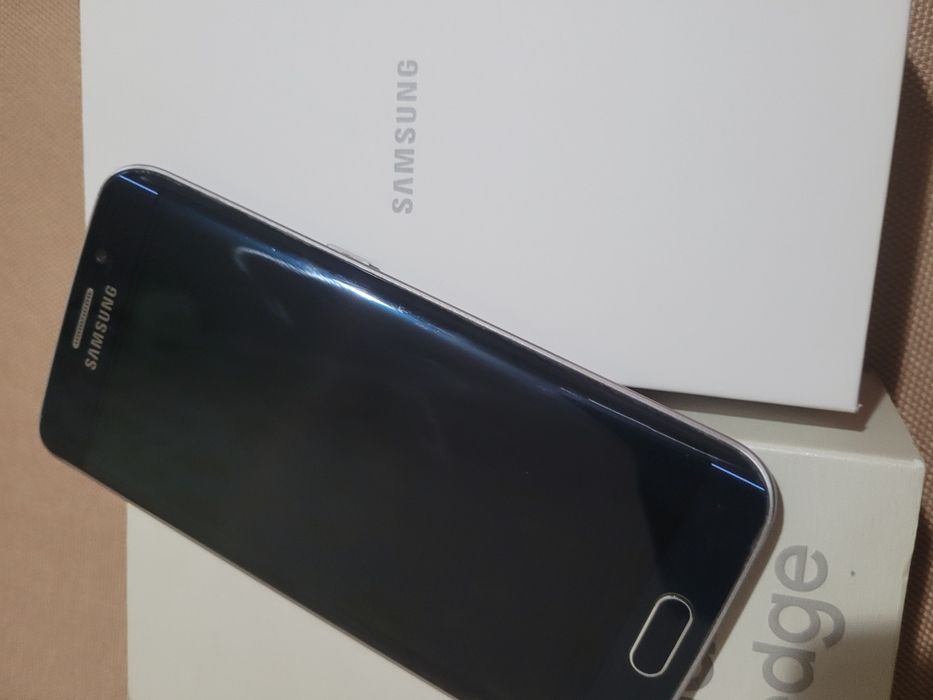 Продам  телефон SAMSUNG  S6  Galaxy edqe