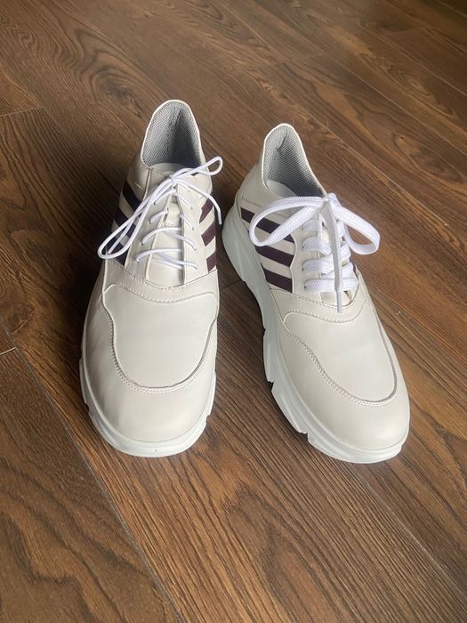 Спортно елегантни обувки НОВИ естествена кожа