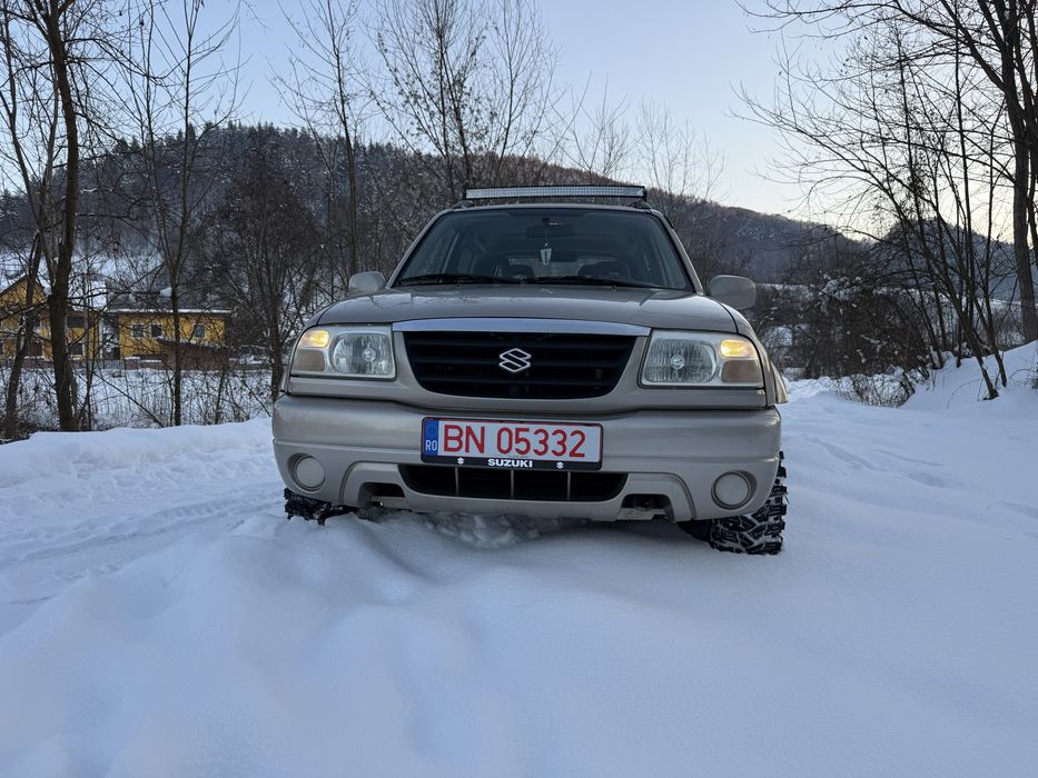 SUZUKI Grand Vitara