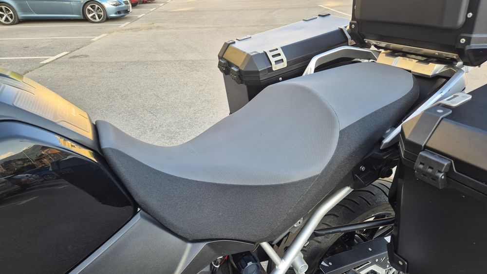 Suzuki V-Strom DL 1000 ABS