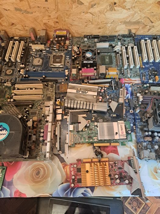 Vand placi de baza surse