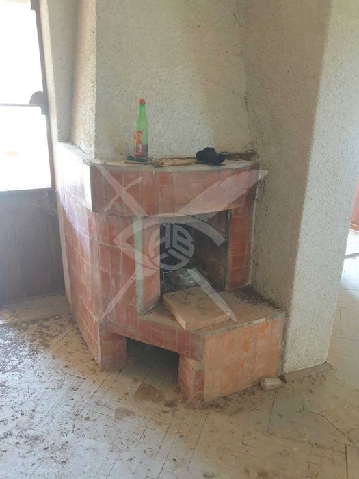 Продава се Хотел в с. Левски, Област Пазарджик - 1000 кв.м за 75 €/кв.м - Снимка #1