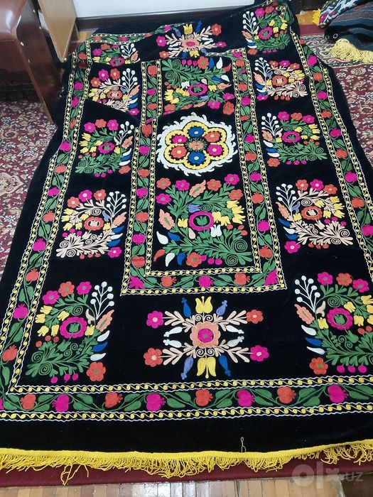 Palak  sotiladi komplekt  500000 sum