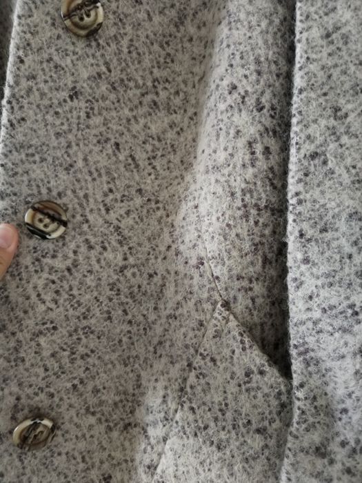 Продам пальто зимнее, осеннее