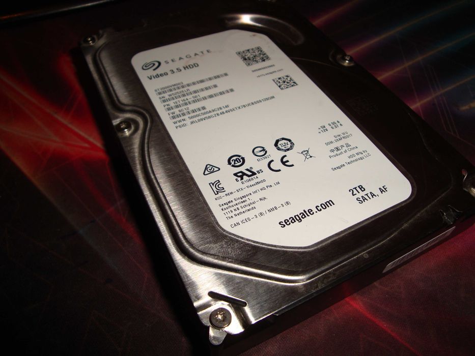 Hard disk calculator 3.5" Seagate 2TB s-ata ST2000VM003 / Surveillance