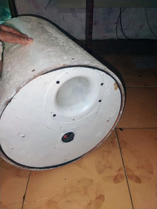 Boxe subwoofer auto lungime 50 cm înălțime 40cm difuzor 30cm 15 inch