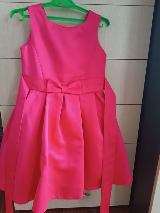 Платье праздничное