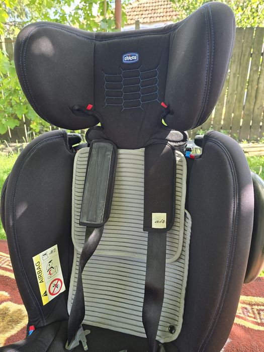 Scaun auto rotativ Chicco Unico EVO i-Size, Black (Negru), de la naste