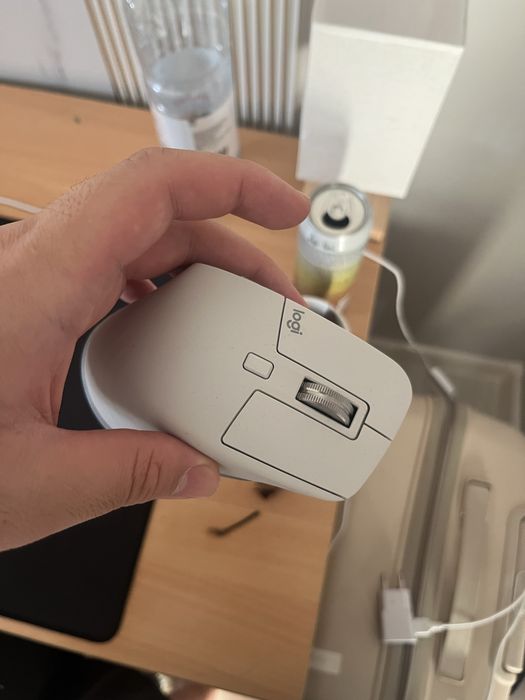 Мышь Logitech MX Master 3S белый