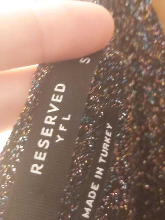 Елегантна дамска рокля RESERVED с брокат, размер: S