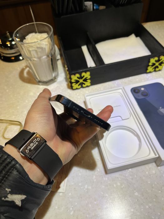 iPhone 13 128гб без рем