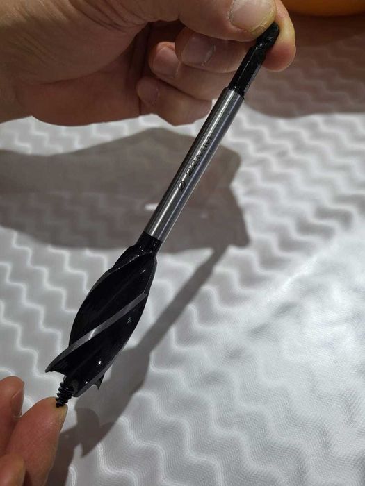 сверло жана пайдаланыста болмаган