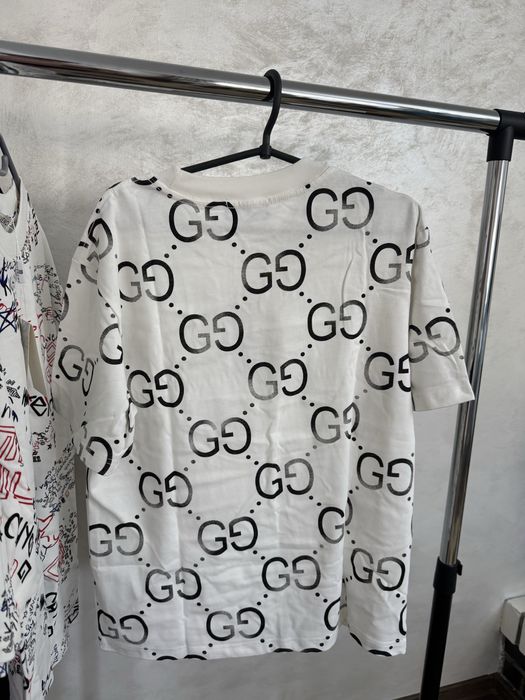 Tricou Gucci+cutia lui