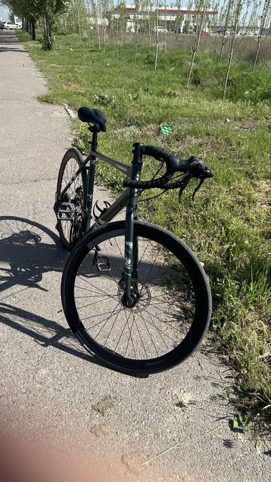 Продам шоссейный велосипед trinx tempo 2.1