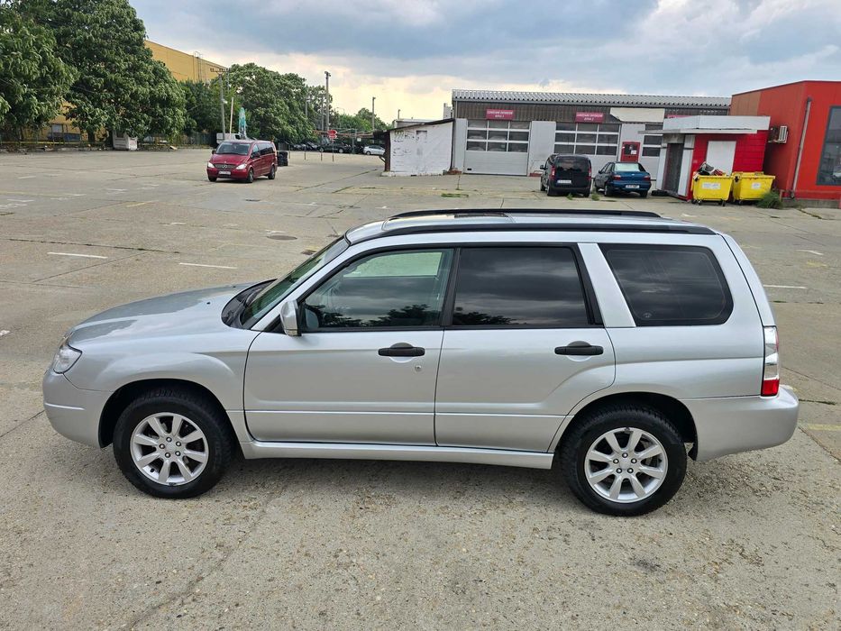 SUBARU Forester