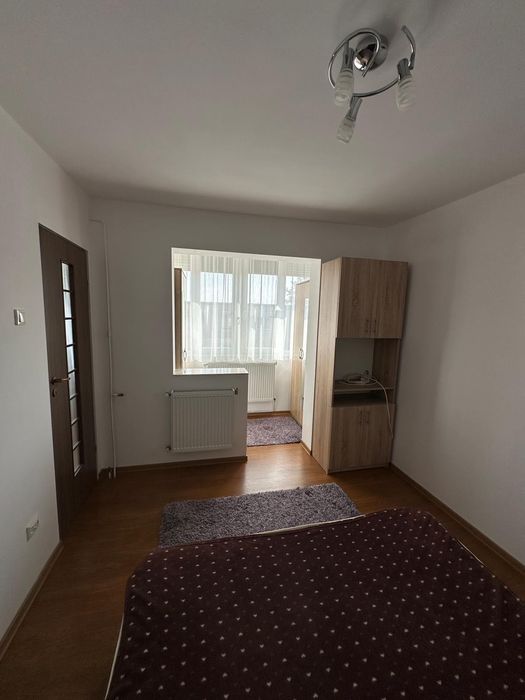 Închiriez apartament zona Circumvalațiunii, Timișoara