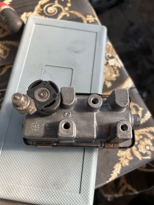 Actuator electronic turbina bmw e90