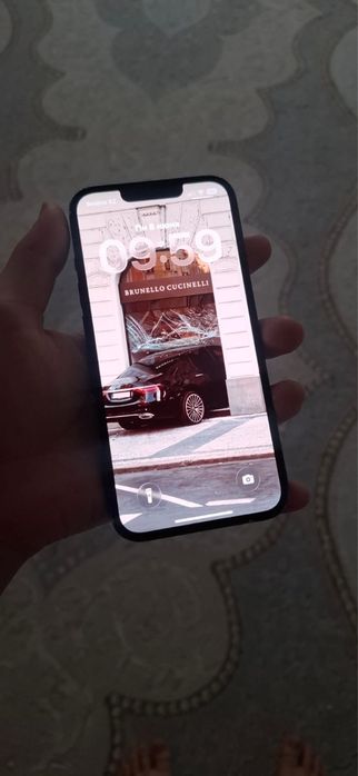 Продам айфон 13 128гб акб 76
