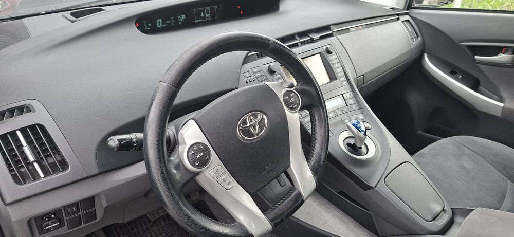 Toyota Prius 1.8 hybrid