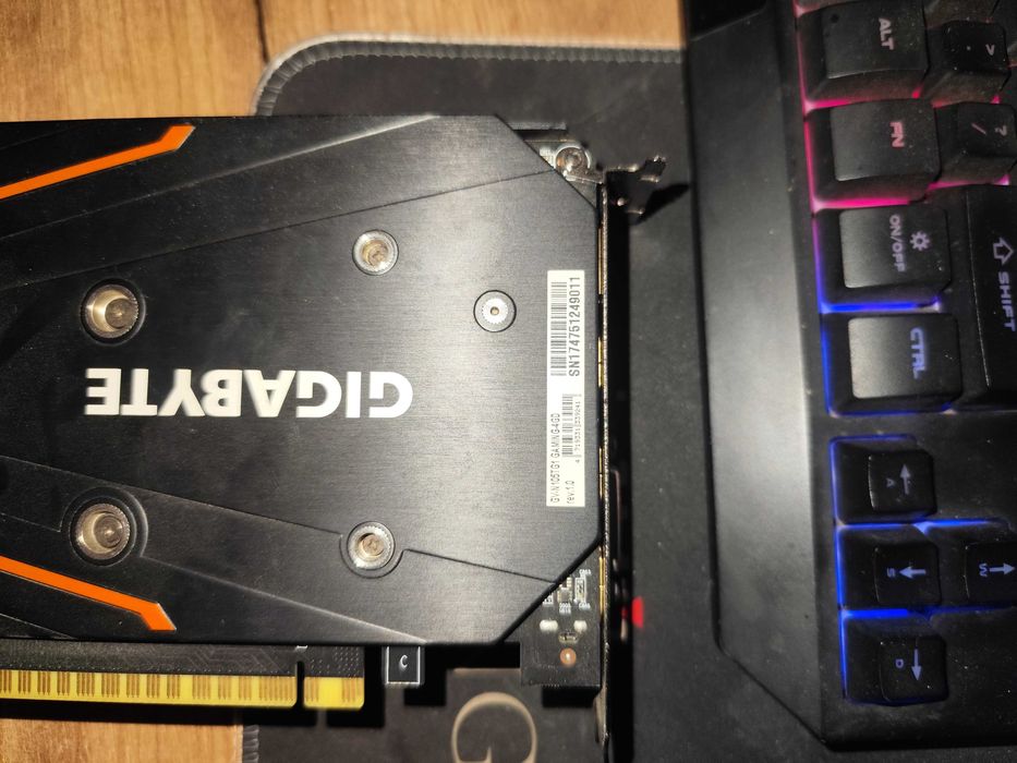 Placa video gtx 1050 4gb