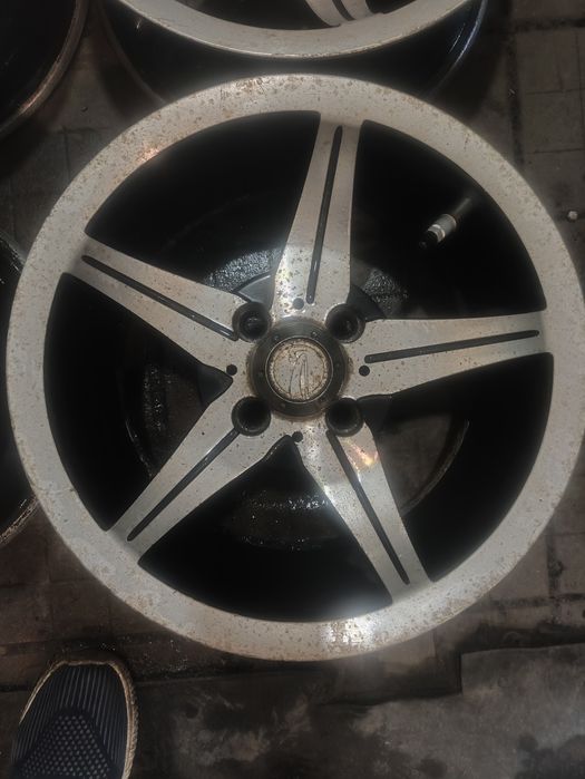 Продам диски R 13