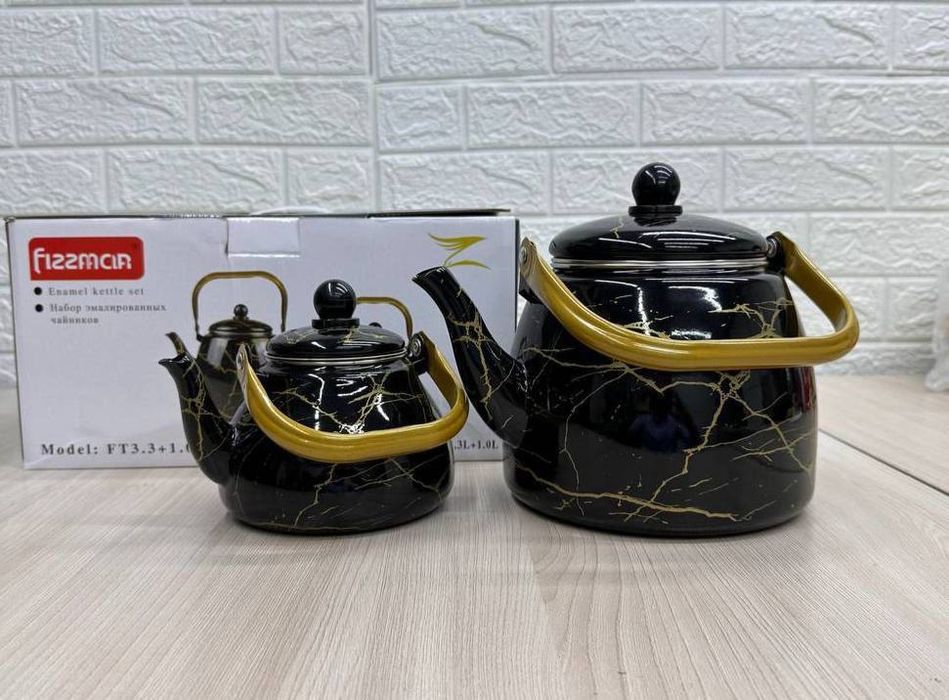 Мраморная чайник