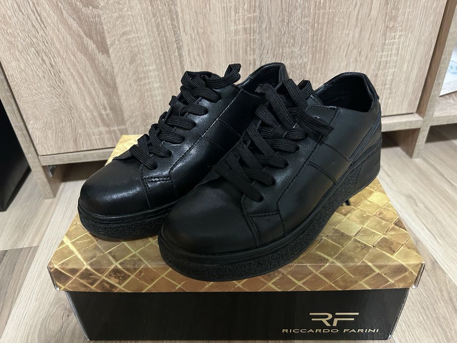 черни кецове естествена кожа