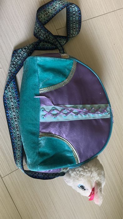 Интерактивни и плюшени играчки