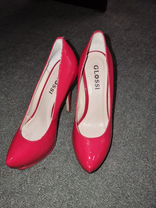 Продажа женской обуви