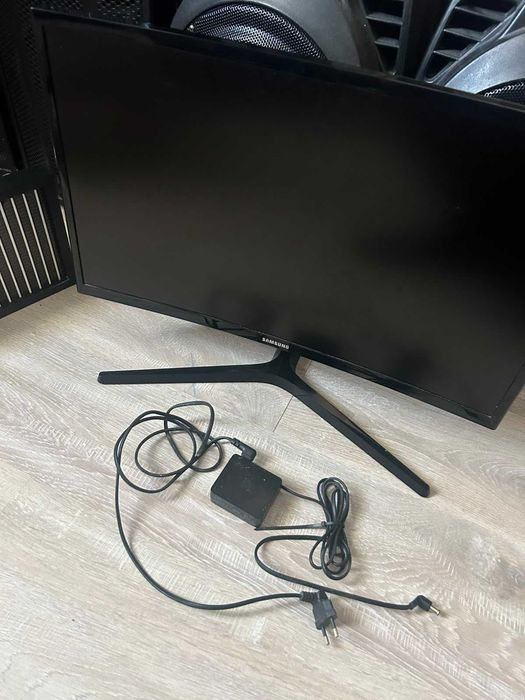 Monitor Gaming SAMSUNG - 144hz