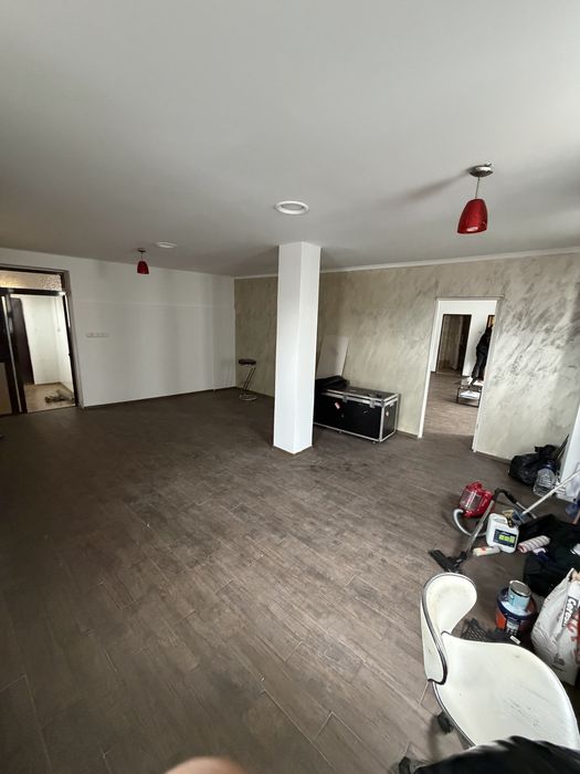 Spatiu comercial 100 m2