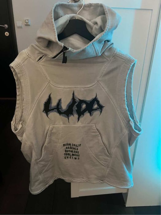 Елек Luda супер рядък чисто нов С размер