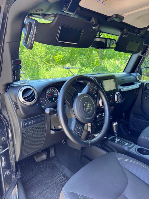 Vand Jeep Rubicon Wrangler
