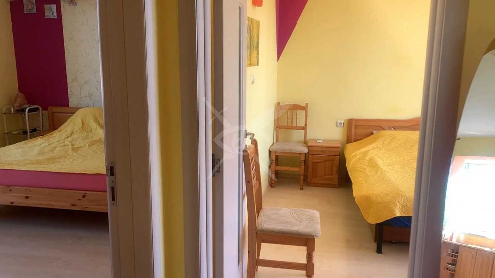 Продава се Етаж от къща в Бургас, Долно Езерово - 120 кв.м за 1000 €/кв.м - Снимка #2